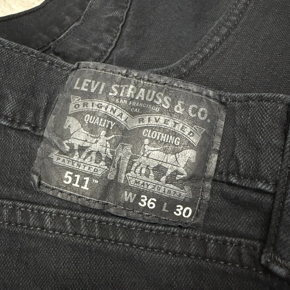Levis 511 Jeans Slim Fit Stretch Denim Mens 36x30 Black Dark Wash Work USA